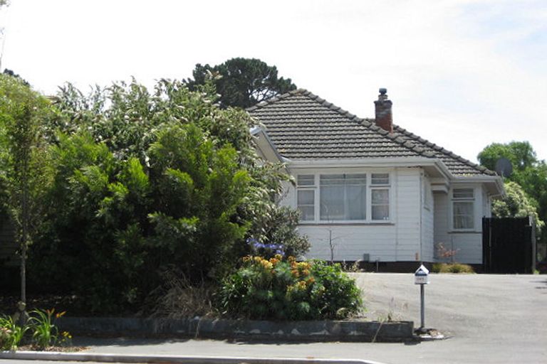Photo of property in 1/245 Wainoni Road, Avondale, Christchurch, 8061
