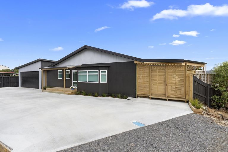 Photo of property in 10a Park Drive, Raglan, 3225