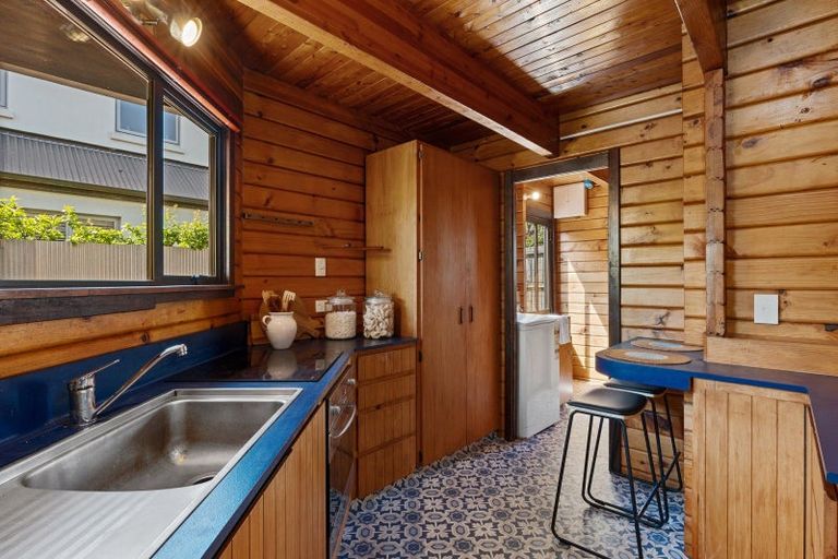 Photo of property in 3/18 Berry Street, St Albans, Christchurch, 8014