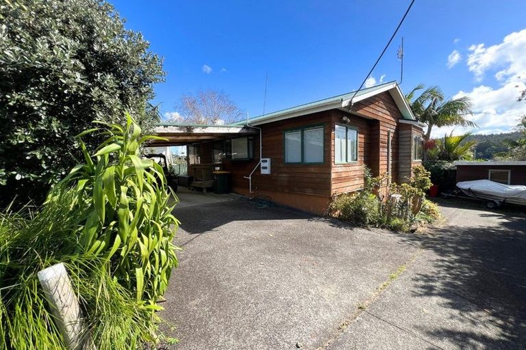 Photo of property in 17 Okura River Road, Okura, Albany, 0792