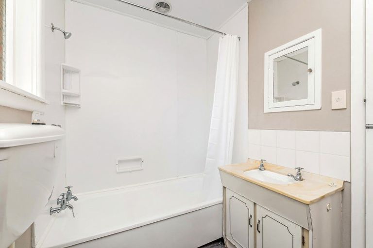 Photo of property in 7 Market Street, Leeston, 7632