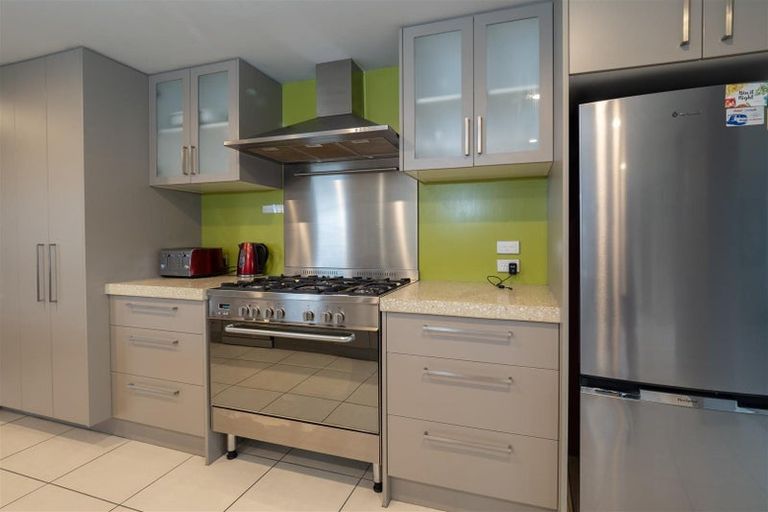 Photo of property in 14 Torbay Avenue, Huntingdon, Ashburton, 7774