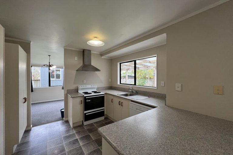 Photo of property in 5 Essendon Court, Glenview, Hamilton, 3206