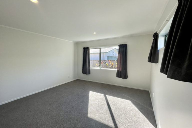 Photo of property in 5a Francis Road, Paraparaumu Beach, Paraparaumu, 5032