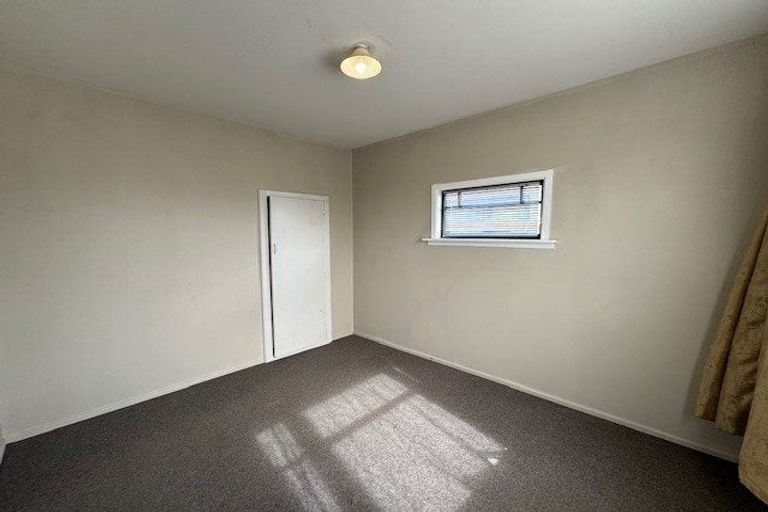 Photo of property in 124 Pages Road, Wainoni, Christchurch, 8061