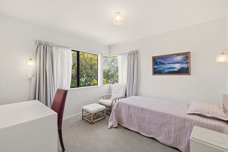 Photo of property in 2 Marwood Place, Mount Maunganui, 3116