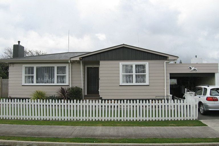 Photo of property in 1a Montagu Street, Feilding, 4702