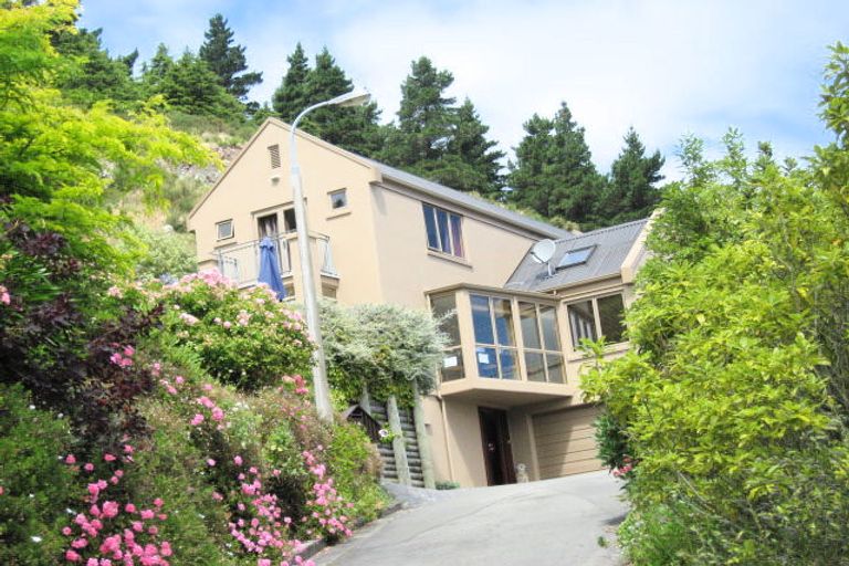 Photo of property in 24 Gilmour Terrace, Lyttelton, 8082