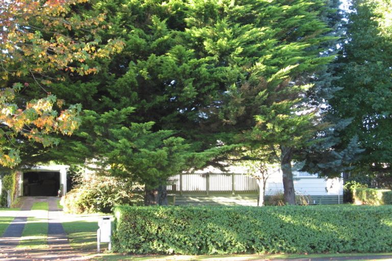 Photo of property in 17 Aotea Crescent, Tokoroa, 3420