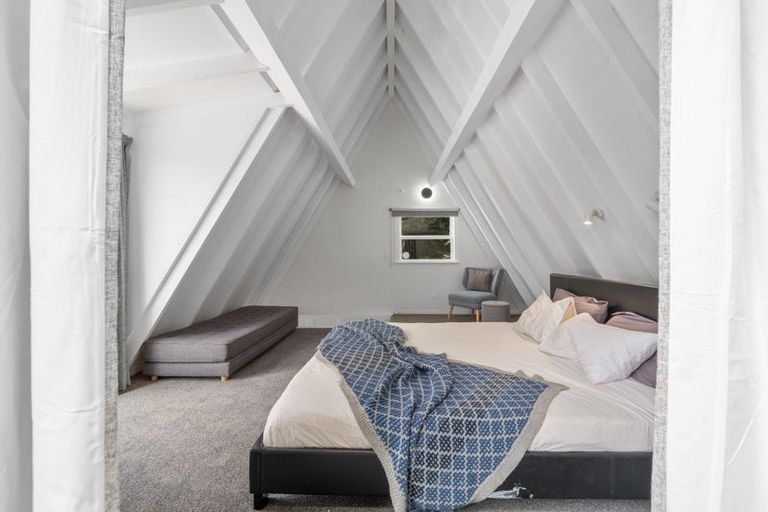 Photo of property in 215 Takapu Road, Takapu Valley, Wellington, 5028