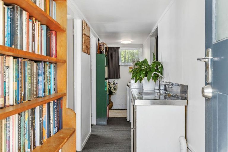 Photo of property in 11 William Benton Street, Featherston, 5710