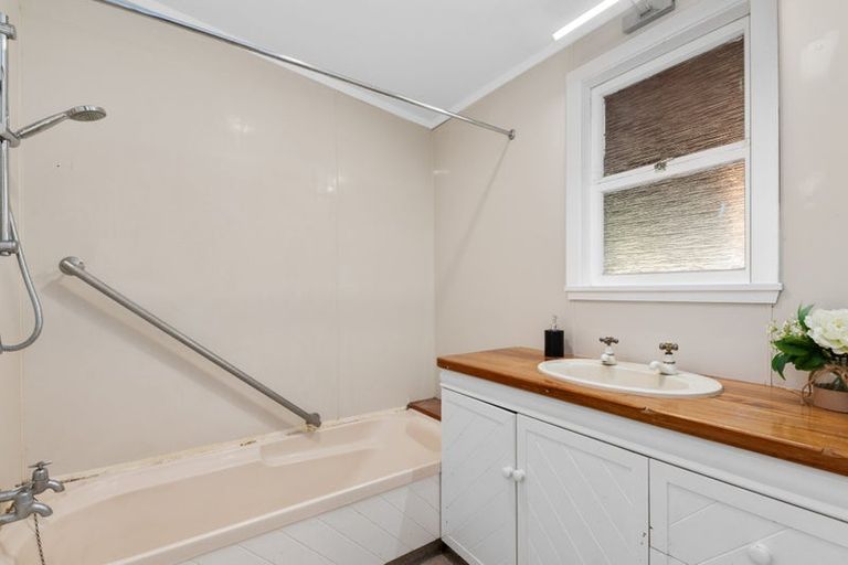 Photo of property in 50 Werrina Crescent, Mangakakahi, Rotorua, 3015