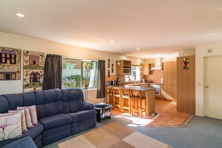Photo of property in 182d Raumati Road, Raumati Beach, Paraparaumu, 5032