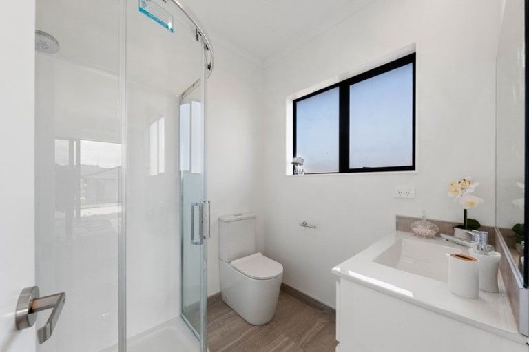 Photo of property in 6 Wingfield Road, Pokeno, 2402