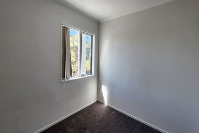 Photo of property in 10a Malte Brun Place, Papatoetoe, Auckland, 2025