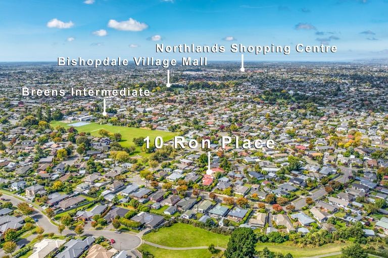 Photo of property in 10 Ron Place, Bishopdale, Christchurch, 8051