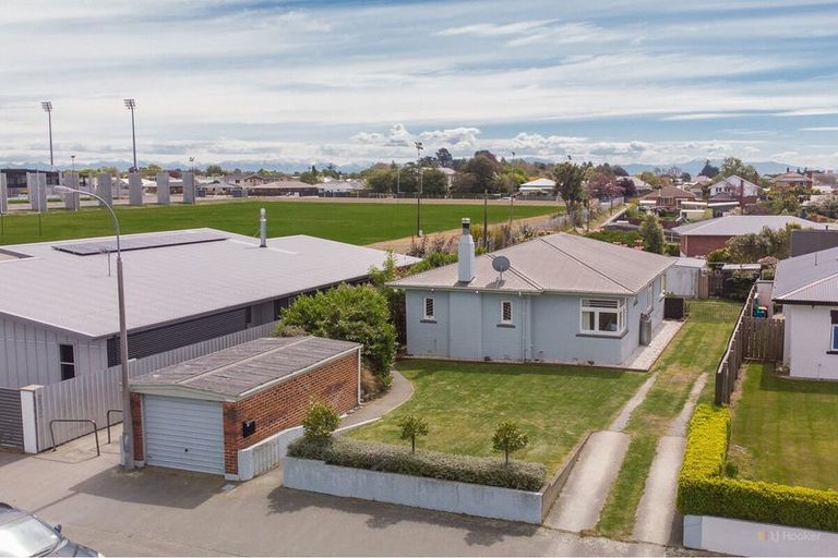 Photo of property in 19 Raymond Street, West End, Timaru, 7910