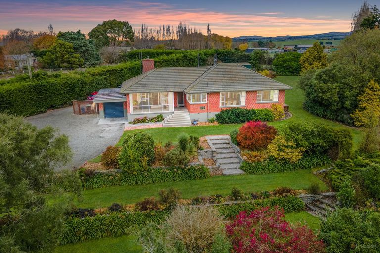 Photo of property in 293 Pleasant Point Highway, Levels, Timaru, 7975