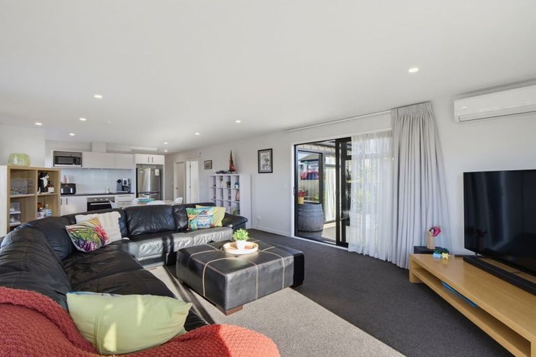 Photo of property in 12 Johnson Street, Kaiapoi, 7630