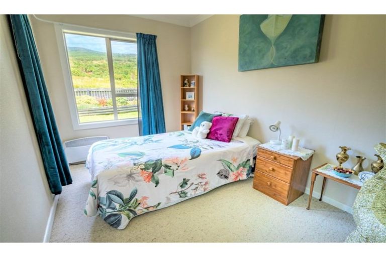 Photo of property in 5 Pearce Street, Bluff, 9814