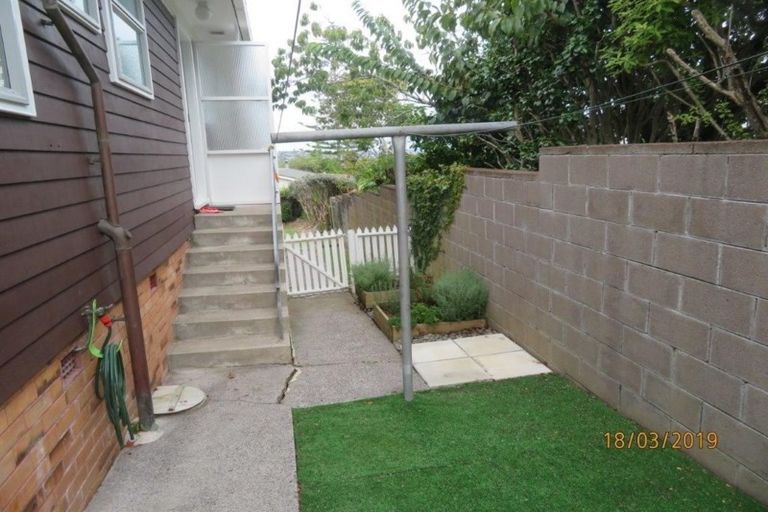 Photo of property in 2/22 Greenhill Crescent, Pakuranga, Auckland, 2010