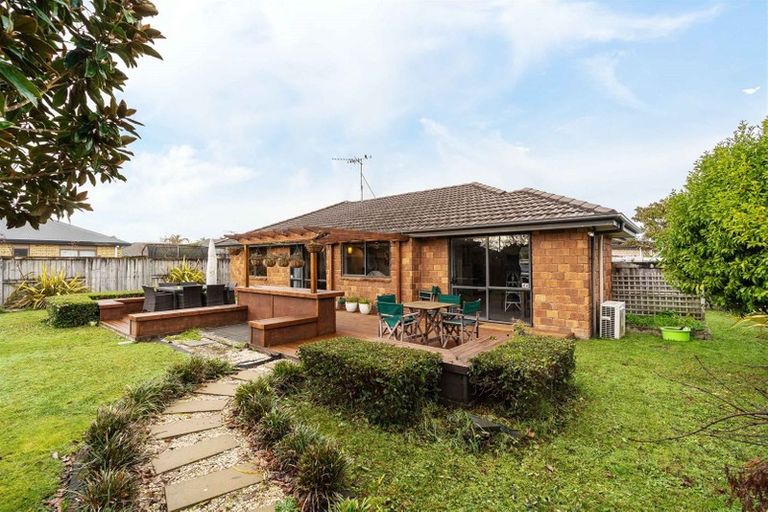 Photo of property in 18 Innswood Place, Rototuna North, Hamilton, 3210