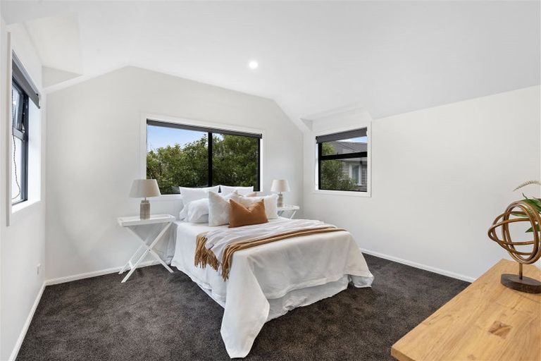 Photo of property in 52b Mcfaddens Road, St Albans, Christchurch, 8052