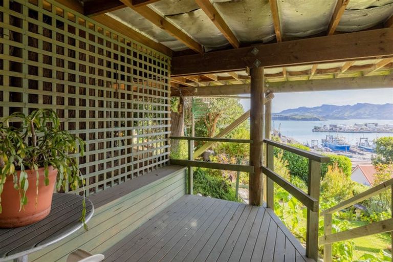 Photo of property in 55 Reserve Terrace, Lyttelton, 8082