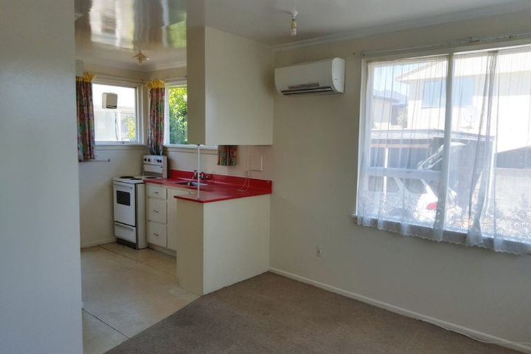 Photo of property in 4/556 Hereford Street, Linwood, Christchurch, 8011