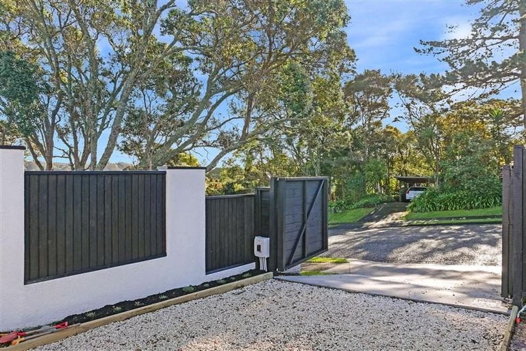 Photo of property in 80 Park Hill Road, Birkenhead, Auckland, 0626