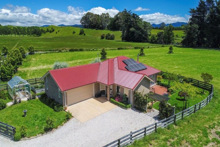 Photo of property in 50 Rosedale Road, Upper Moutere, 7175