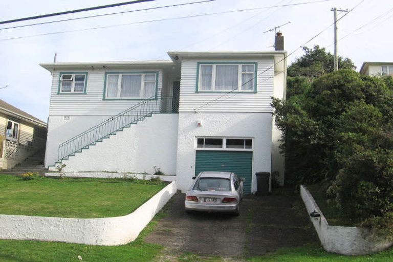 Photo of property in 75 Ohariu Road, Johnsonville, Wellington, 6037