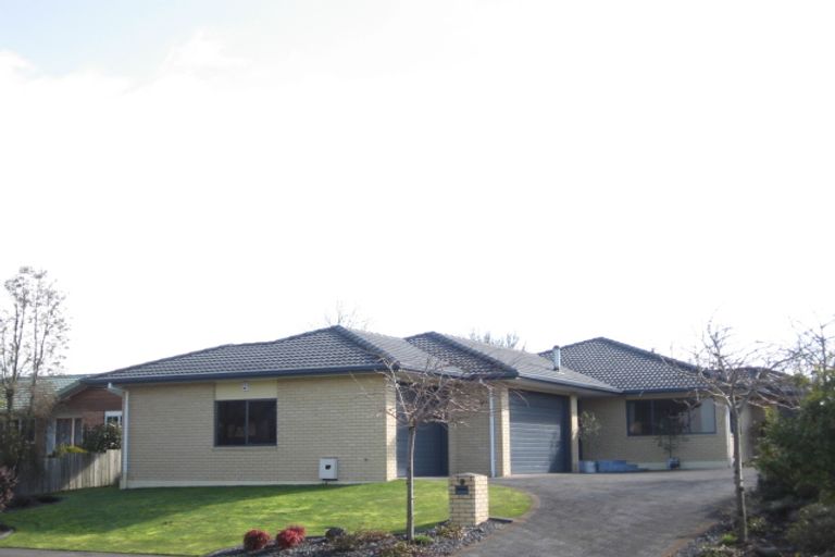 Photo of property in 6 Callum Brae Drive, Rototuna, Hamilton, 3210