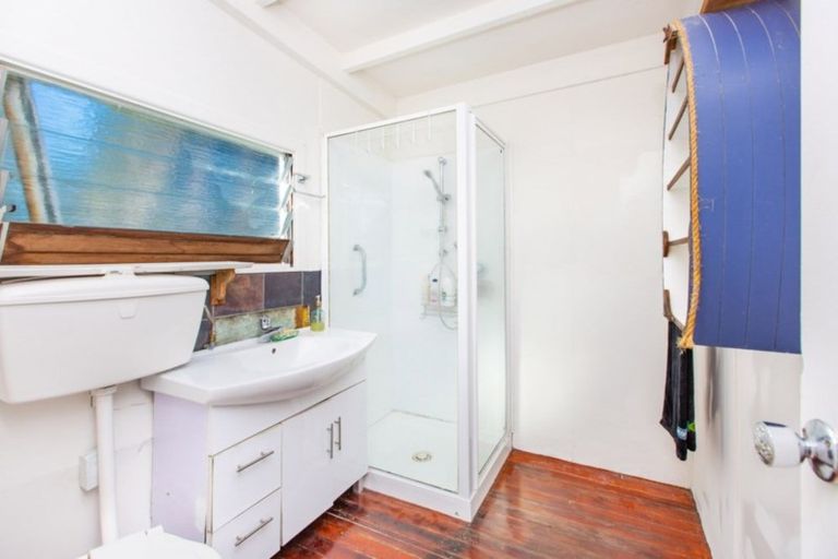 Photo of property in 26 Uenuku Avenue, Raglan, 3225