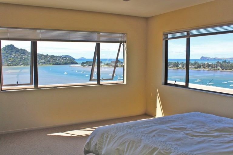 Photo of property in 15 Pine Grove, Tairua, 3508
