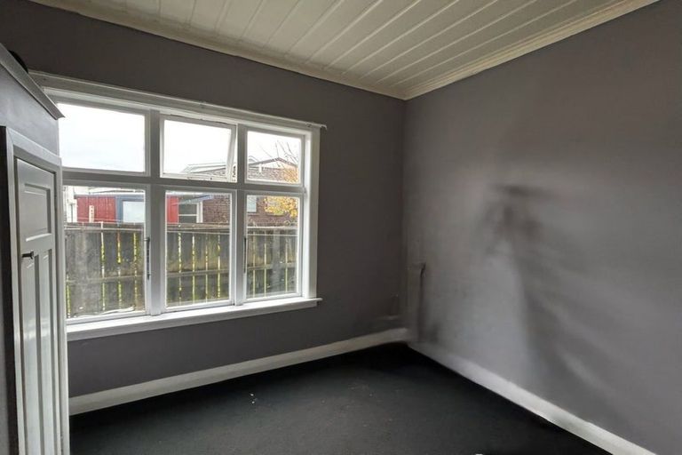 Photo of property in 9 Mahoe Street, Strandon, New Plymouth, 4312