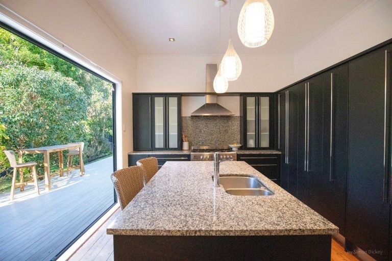 Photo of property in 10 Thames Street, Claudelands, Hamilton, 3214