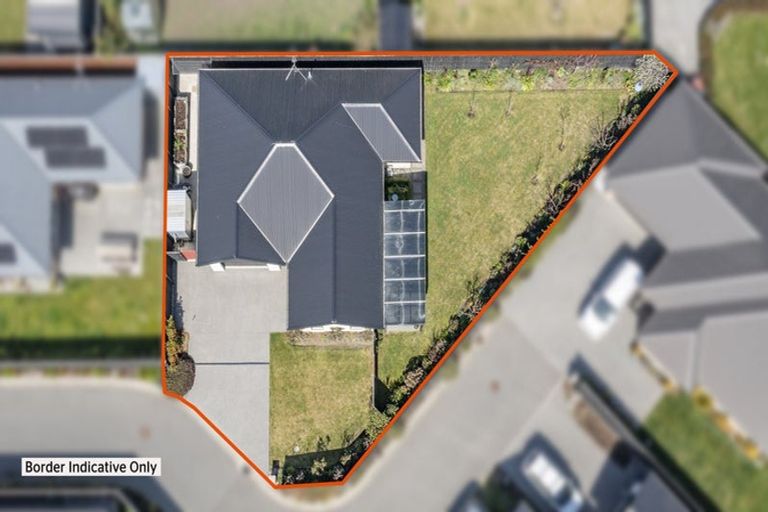 Photo of property in 1 Stratford (pvt) Way, Rangiora, 7400