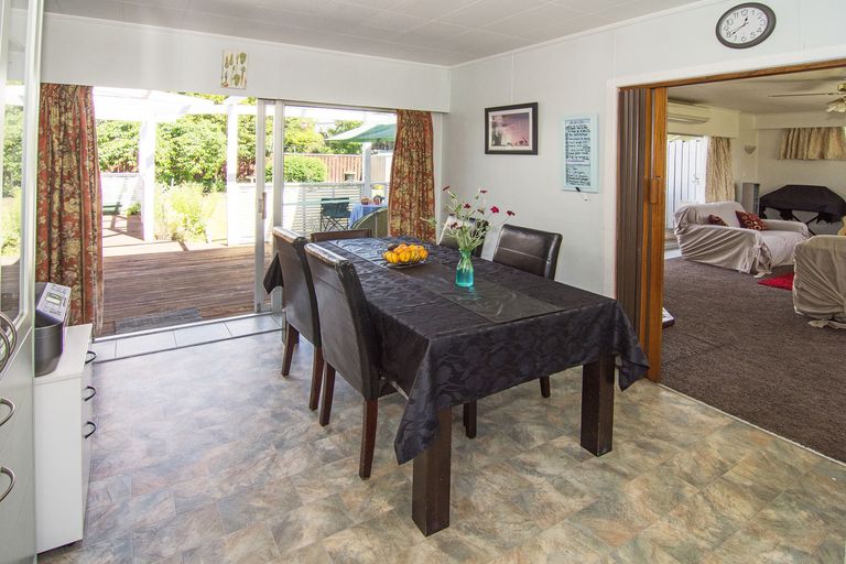 Photo of property in 23 Plunket Street, Kelburn, Wellington, 6012