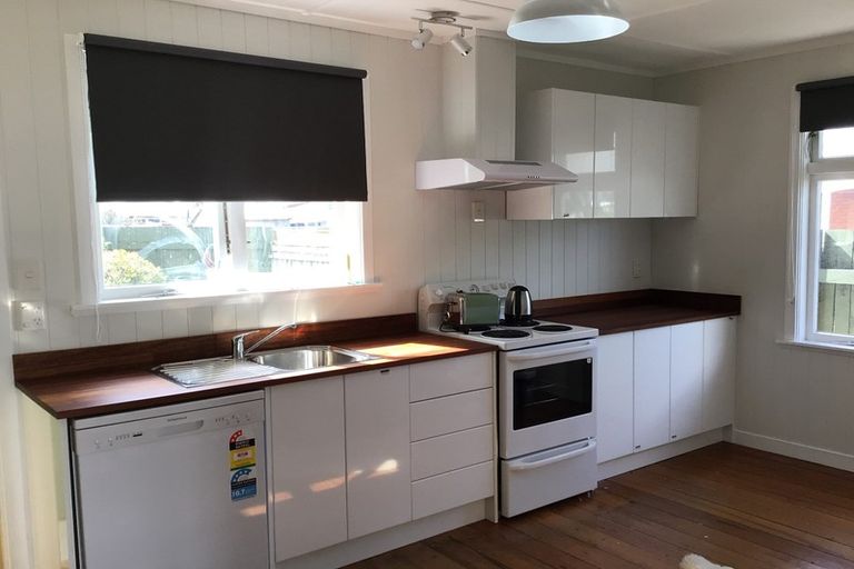 Photo of property in 21 Rata Street, Roslyn, Palmerston North, 4414