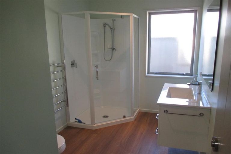 Photo of property in 32 Taiore Crescent, Marshland, Christchurch, 8083