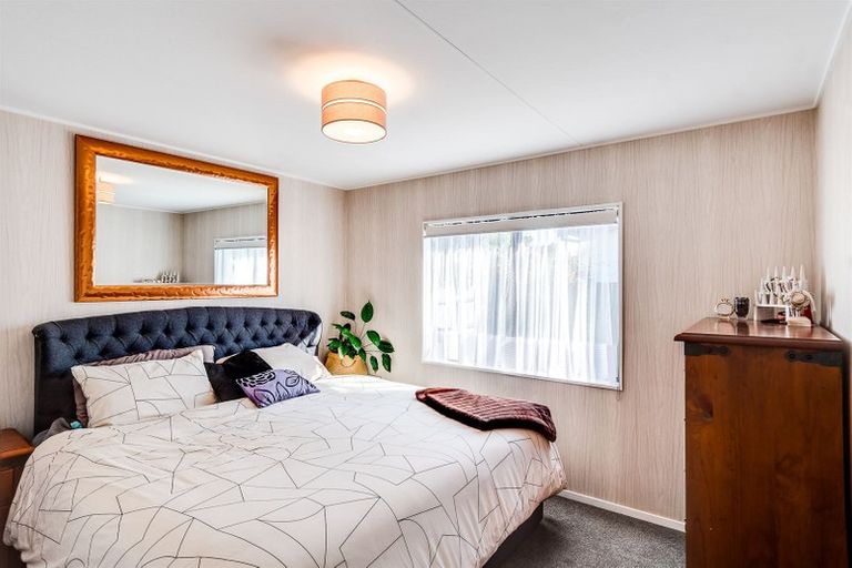 Photo of property in 25 Windsor Terrace, Taradale, Napier, 4112