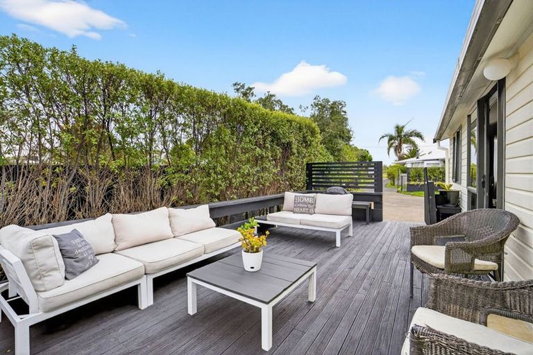 Photo of property in 203a Parkhurst Road, Parakai, 0830