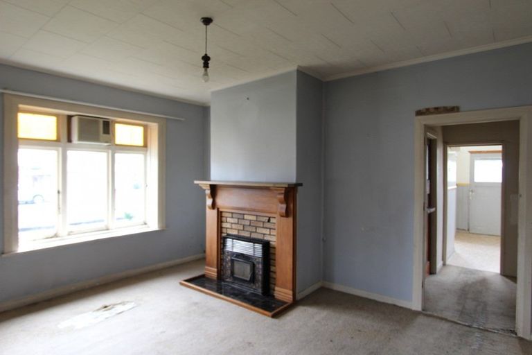 Photo of property in 10 Tararua Street, Pahiatua, 4910