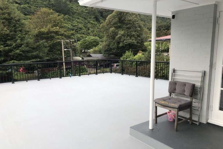 Photo of property in 70 Sunny Grove, Wainuiomata, Lower Hutt, 5014