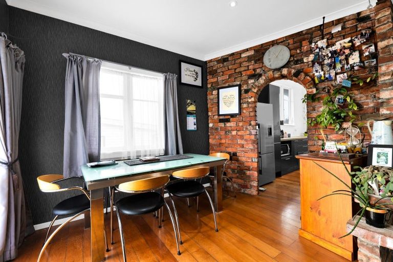 Photo of property in 31 Tayler Street, Eltham, 4322