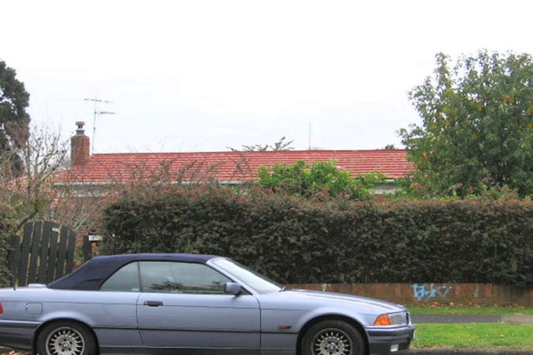 Photo of property in 3a Lupton Road, Manurewa, Auckland, 2102