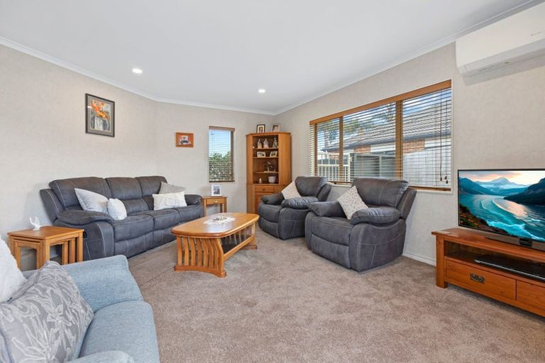 Photo of property in 72a Beachwater Drive, Papamoa Beach, Papamoa, 3118