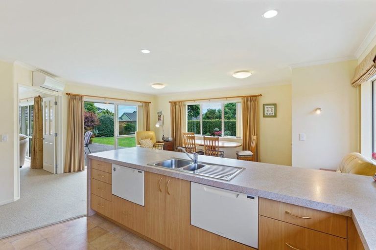 Photo of property in 22 Ludlam Way, Otaki, 5512