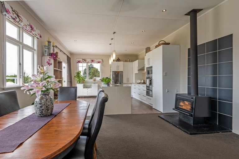 Photo of property in 704 Makino Road, Feilding, 4779